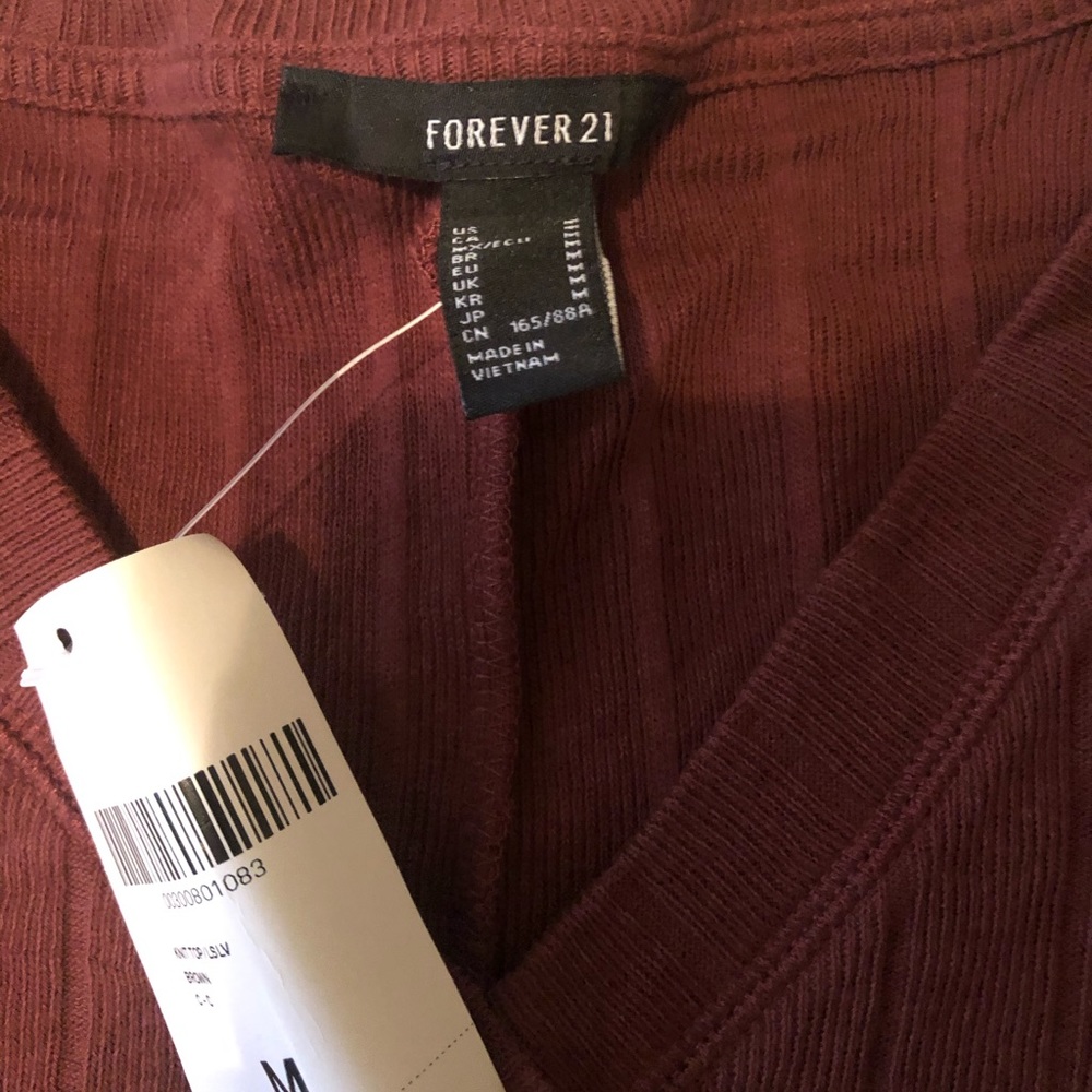 Sweater - Picture 2 of 3